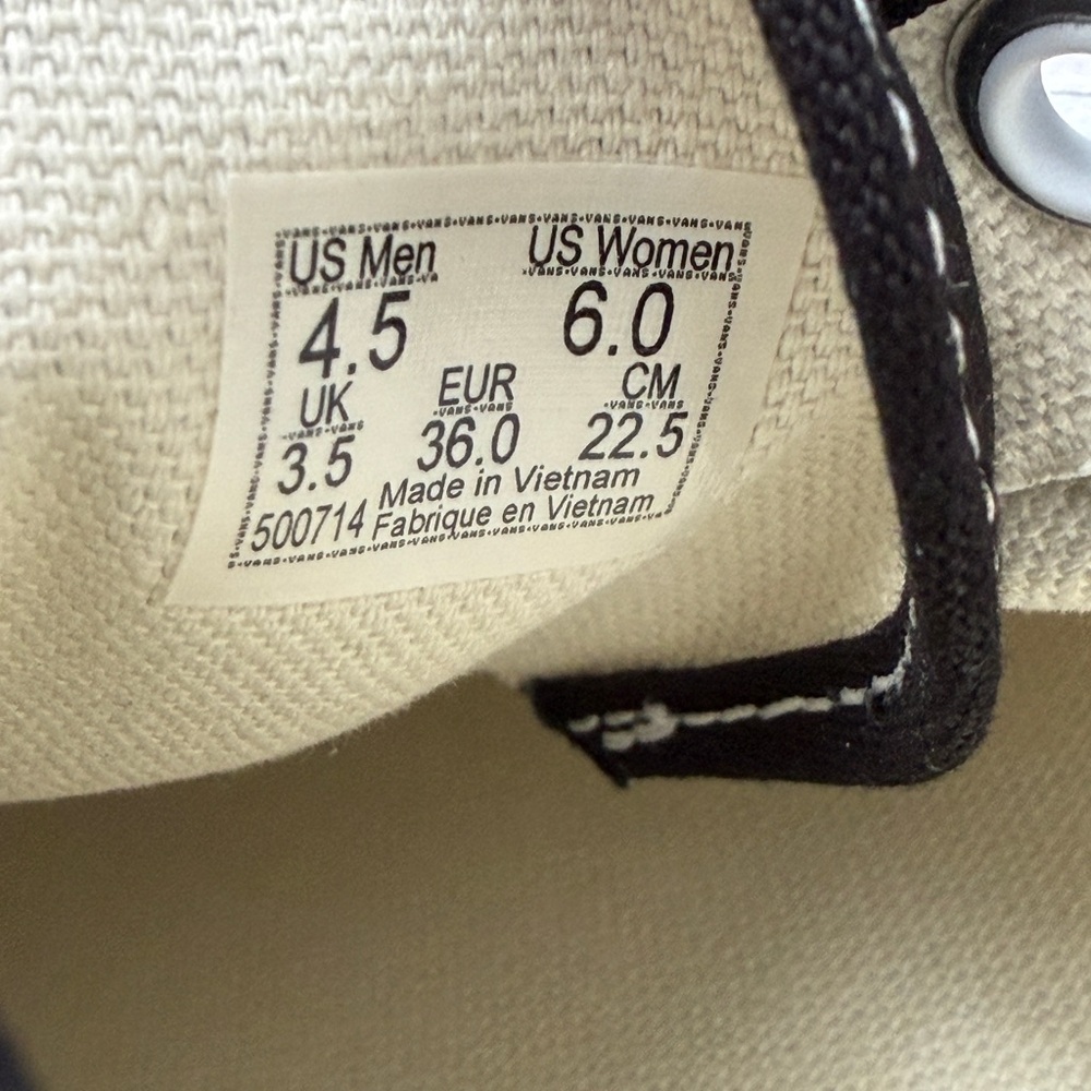 Vans Authentic Lowpro Women’s Shoes New in Box Black, Size 6 - Picture 4 of 10